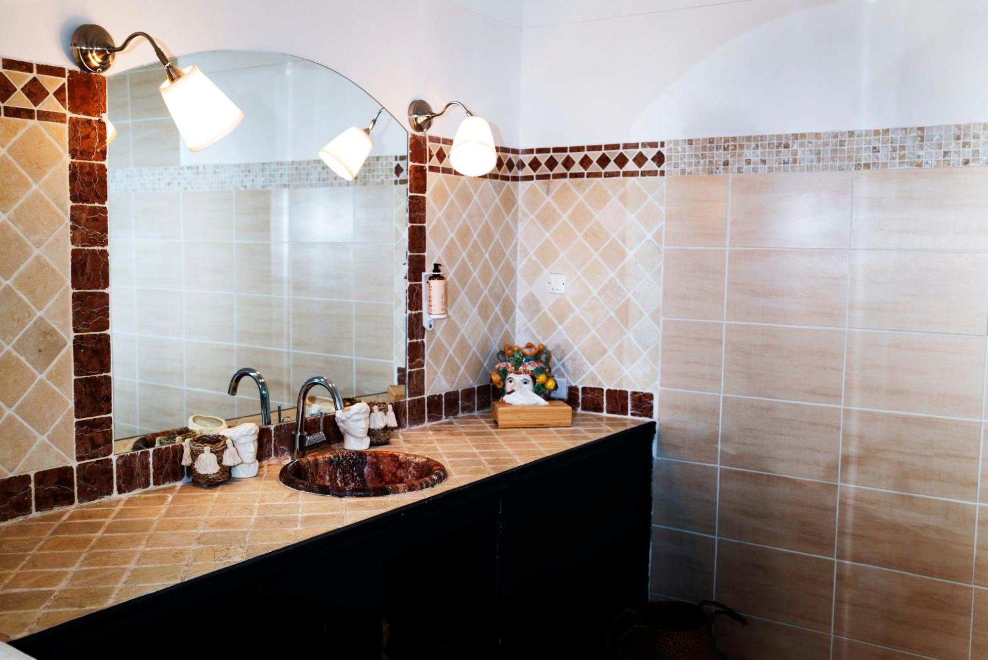 La Bravade Luxe Et Serenite Au Coeur De Saint-Tropez Suites Spacieuses Avec Jardin Enchanteur 外观 照片